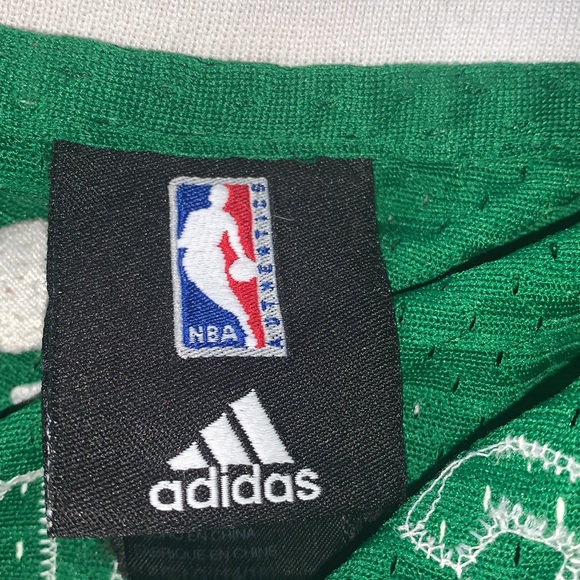 COPY - Adidas Celtics Jersey vintage - Picture 12 of 12